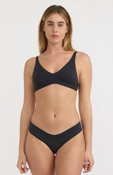 Core wireless plunge bra zwart via Sophie Stone