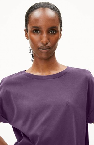 Idaara t-shirt vivid voilet from Sophie Stone