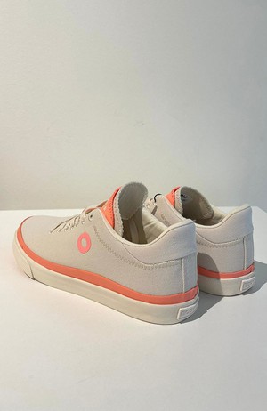 Rinalf sneaker coral from Sophie Stone