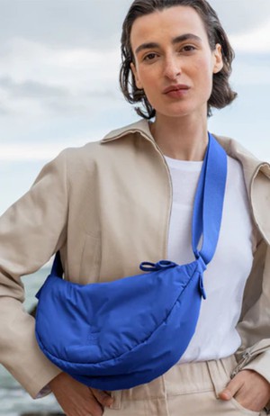 Moon bag cloud cobalt from Sophie Stone