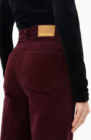 Murliaa corduroy broek dark cranberry from Sophie Stone