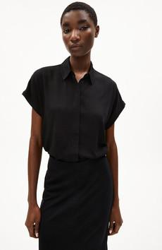 Larisaana blouse black via Sophie Stone