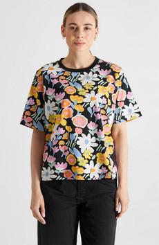 Vadstena shirt meadow flowers via Sophie Stone