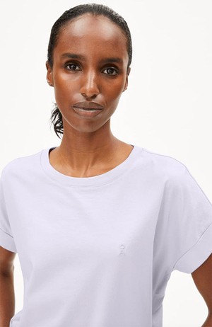 Idaara t-shirt soft lilac from Sophie Stone