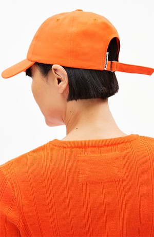 Yenaas pet sunset orange from Sophie Stone