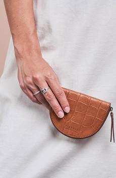 Laura Cognac Croco portemonnee via Sophie Stone