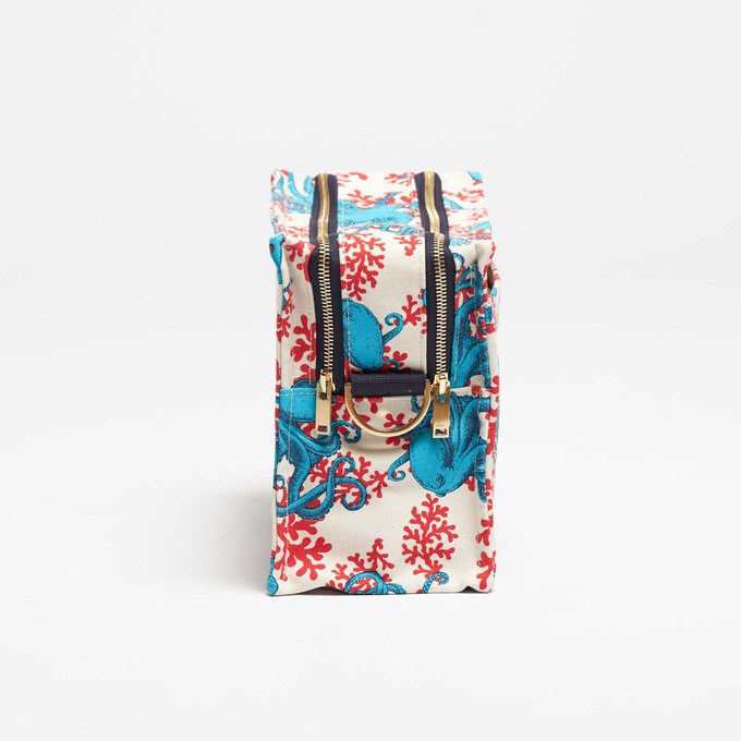 SbS Toiletry Bag L from Souleway