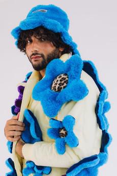 Flower Power (Rental) via Stephastique