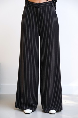 Broek Wijd | Wol Bruin from Sûr Atelier