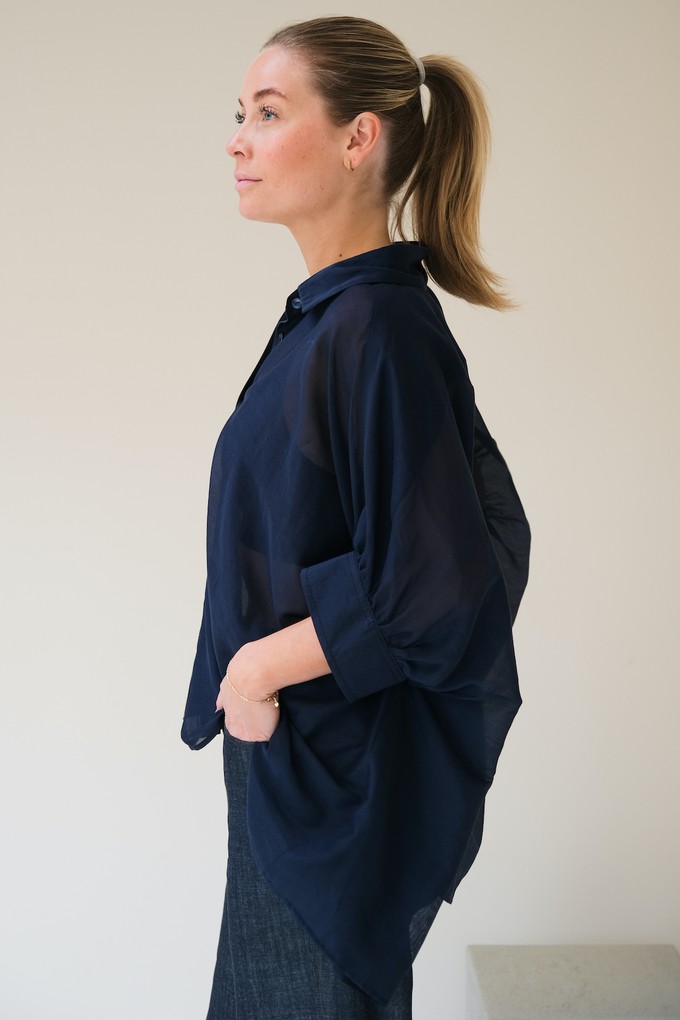 Duurzame Blouse | Transparant Navy from Sûr Atelier