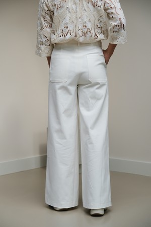 Moise Broek | Katoen Wit from Sûr Atelier