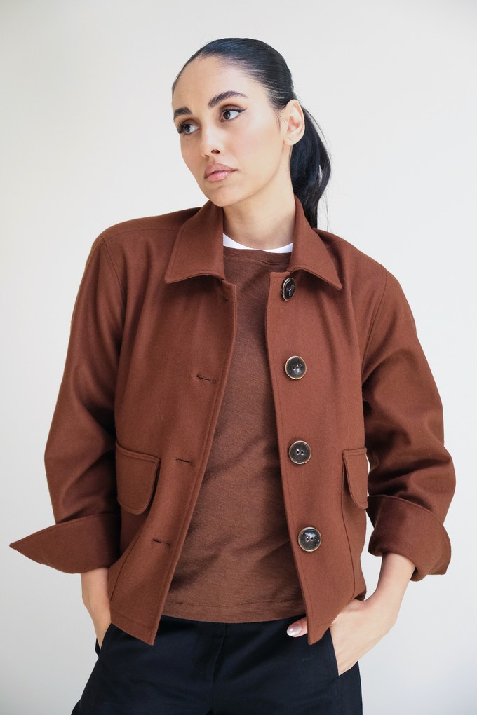 Kort jasje | Wol Bruin from Sûr Atelier