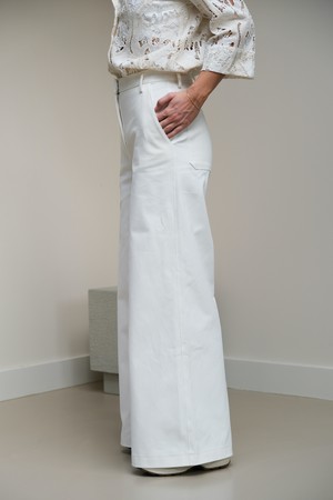 Moise Broek | Katoen Wit from Sûr Atelier