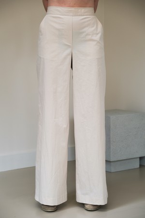 Lon Broek | Katoen Crème from Sûr Atelier