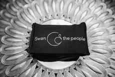 Luiertasje van Swan and The People