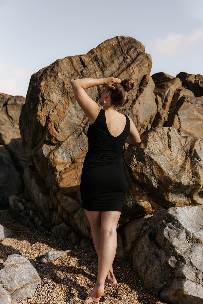 2-way dress Zwart from Swan and The People