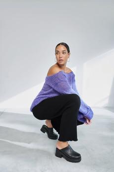 Off Shoulder Sweater with Side Slits - Nina van Tenné