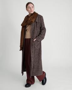 Alpaca Loca Sjaal Chocolate Brown via The Blind Spot