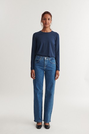 Top Jolanda Tee LS Navy from The Blind Spot
