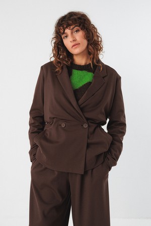 Jacket Iratz Dark Brown from The Blind Spot Jacket Iratz Dark Brown from The Blind Spot
