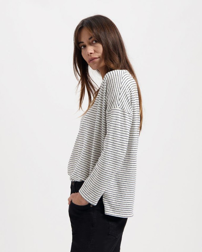 T-shirt Yulia Striped Tee Off-White from The Blind Spot