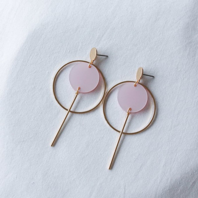 Studio Nok Nok | Charm 14 from The Blind Spot