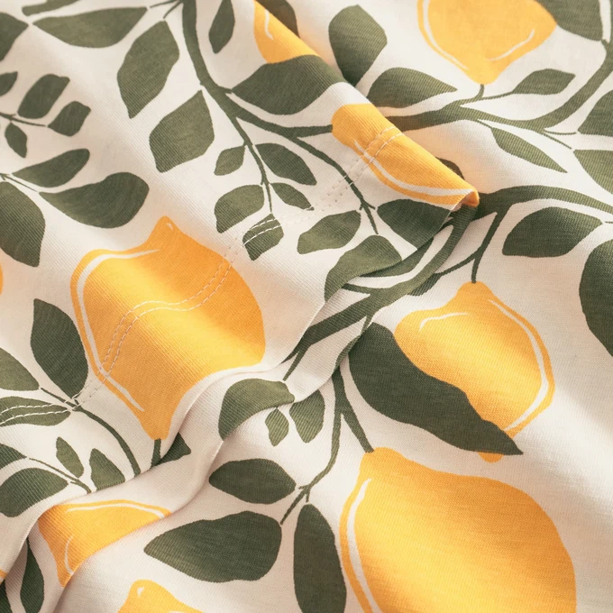 T-shirt Vadstena Lemon Branches Wit from The Blind Spot