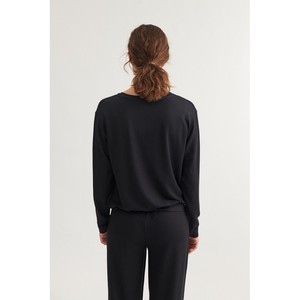 Sweater Sadie Blouse Black from The Blind Spot