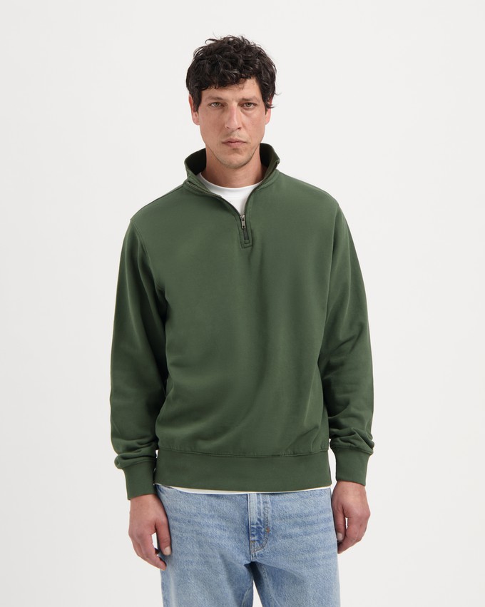 Kuyichi | Sweater Vince Zip Moss Green from The Blind Spot