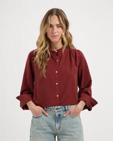 Kuyichi | Evi Tencel Blouse via The Blind Spot
