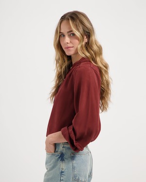Kuyichi | Evi Tencel Blouse from The Blind Spot