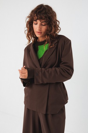 Jacket Iratz Dark Brown from The Blind Spot Jacket Iratz Dark Brown from The Blind Spot