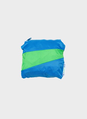 Susan Bijl | The New Foldable Backpack Wave & Greenscreen Medium from The Blind Spot