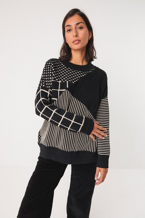 Sweater Ismene GOTS from The Blind Spot Sweater Ismene GOTS from The Blind Spot