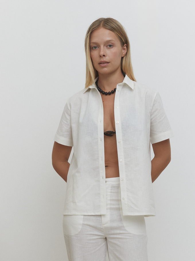 White Short-Sleeve Cotton & Linen Shirt   | By Signe from The Collection One