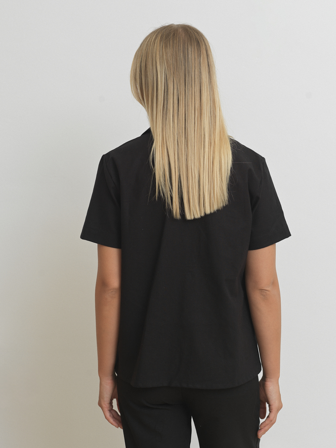 Black Short-Sleeve Cotton & Linen Shirt   | By Signe from The Collection One