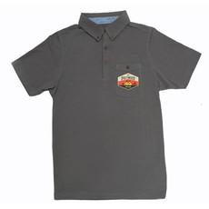 Poloshirt Basic - Antraciet grijs - met DRIFTWOOD badge van The Driftwood Tales