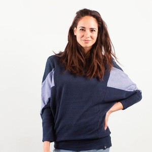 Sweatshirt - AMY - gemaakt van 4 verschillende gerecyclede stoffen: blauw, blauw, denim from The Driftwood Tales