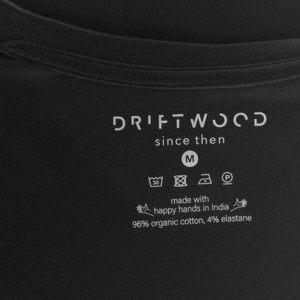 2 x T-shirt Basic - Biologisch katoen - zwart - V - hals from The Driftwood Tales