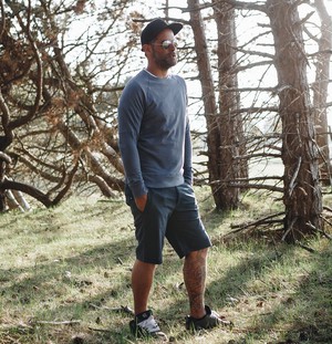 Sweatshirt - organic cotton - Basic - mid blue from The Driftwood Tales