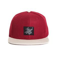 Cap - Burgundy van The Driftwood Tales