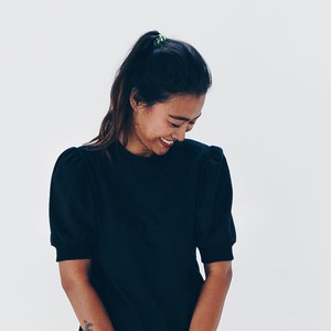 Sweatshirt bio katoen met ballonmouwen from The Driftwood Tales