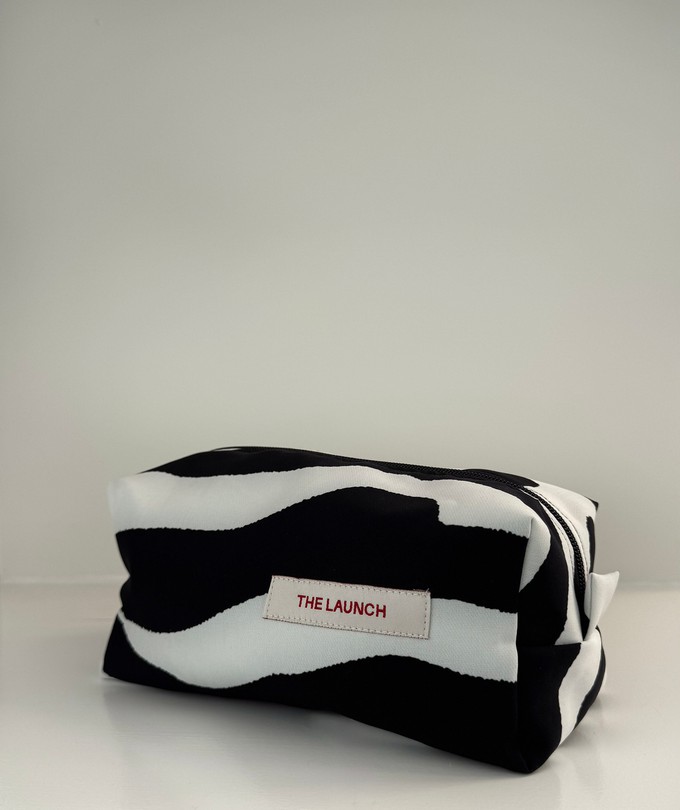 THE MAKE-UP BAG ZEBRA from THE LAUNCH
