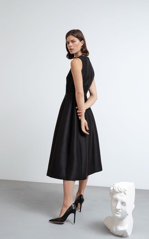 EVA MIDI DRESS from The Make