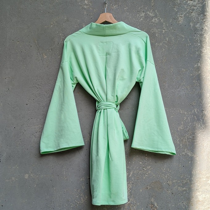 Melon Organic Cotton Lazy Livin' Robe from TIZZ & TONIC