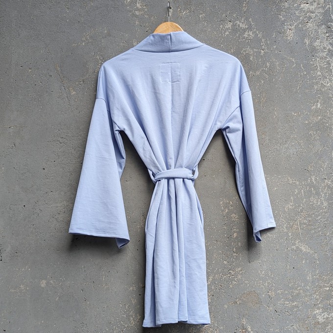 Lavender Organic Cotton Lazy Livin' Robe from TIZZ & TONIC