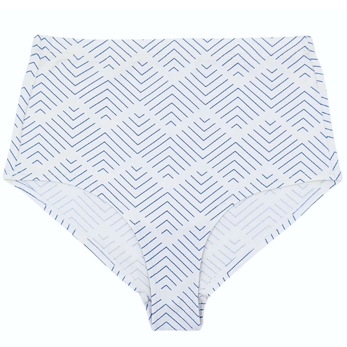 Santorini Organic Cotton Hi-Waist Panty (Snug Fit) from TIZZ & TONIC