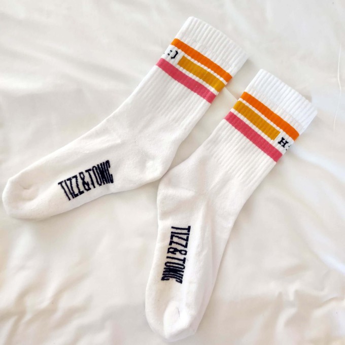 HI Unisex Recycled Tennis Socks from TIZZ & TONIC