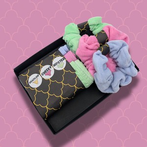 Sweet Cheeks Pastel Gift Box from TIZZ & TONIC
