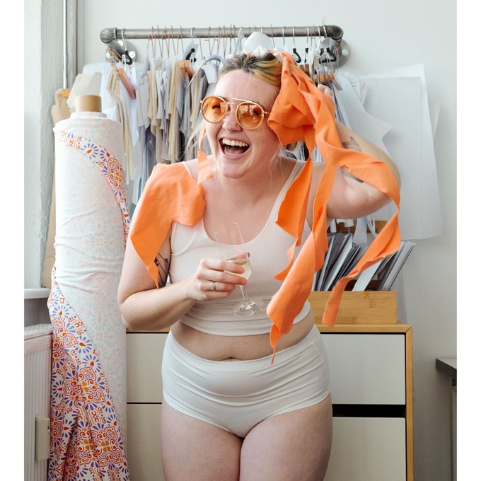 White Organic Cotton Cropped Tank Top from TIZZ & TONIC